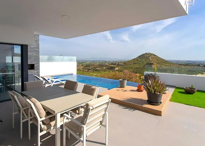 Villa Ch Skyline La Marquesa Golf *
